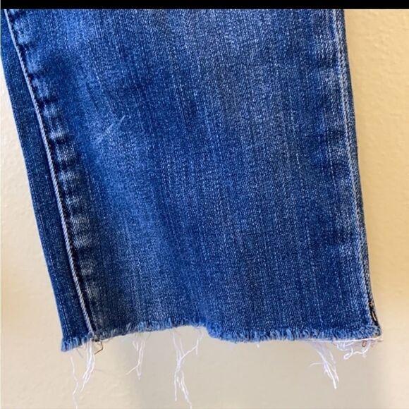 Madewell Alley Straight Mid Rise Raw Hem Jeans - Picture 5 of 13